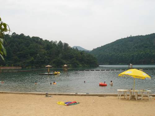南海西岸龍濤灣動(dòng)感水城天氣